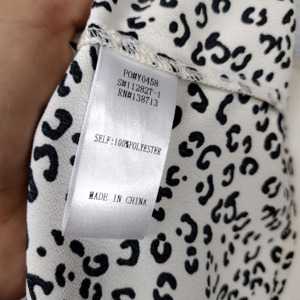 Doe & Rae Animal Print Blouse - Picture 10 of 10